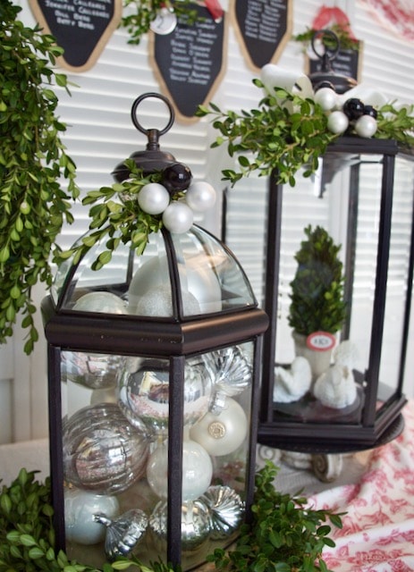 DIY Lantern Ideas for a winter wedding gift table with seating chart