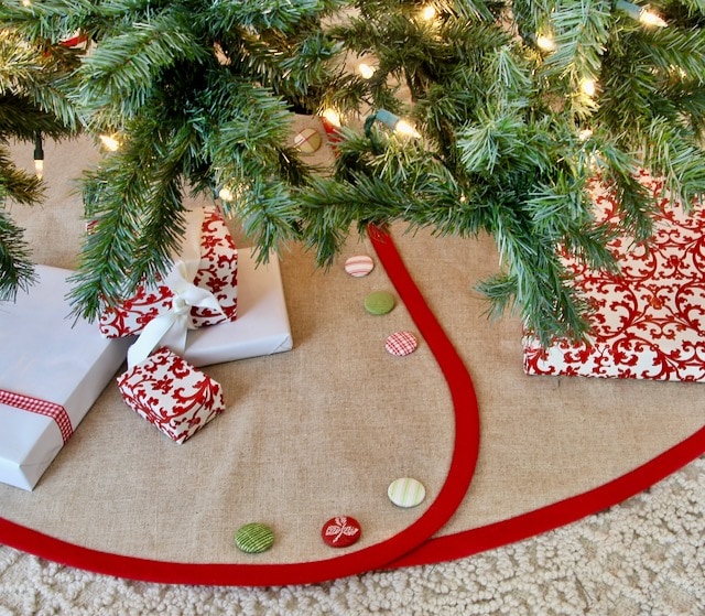 Burlap Christmas Tree Skirt With Bright Red Banding and Bright Red, White & Green Buttons