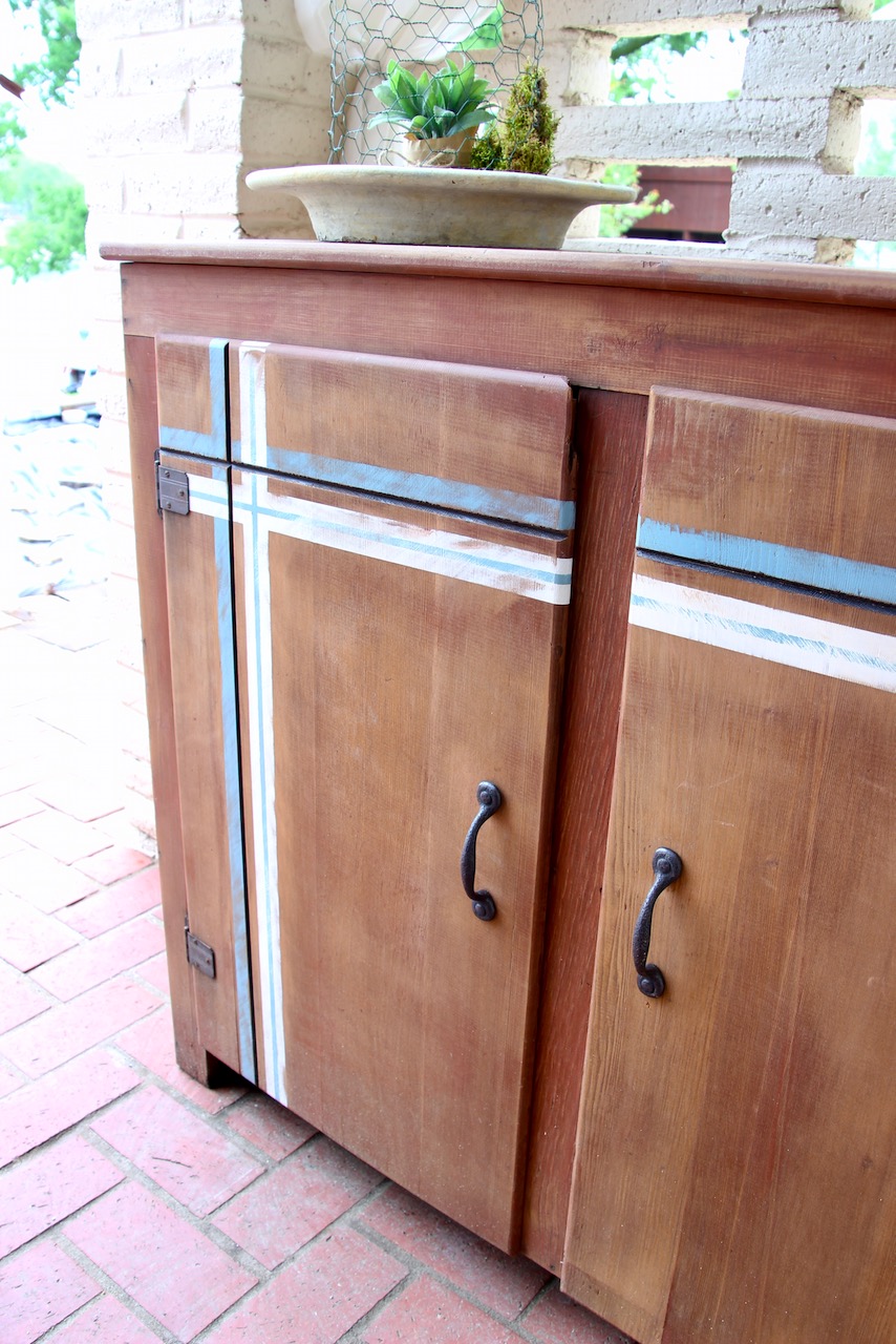 A side view of the finished patio cabinet