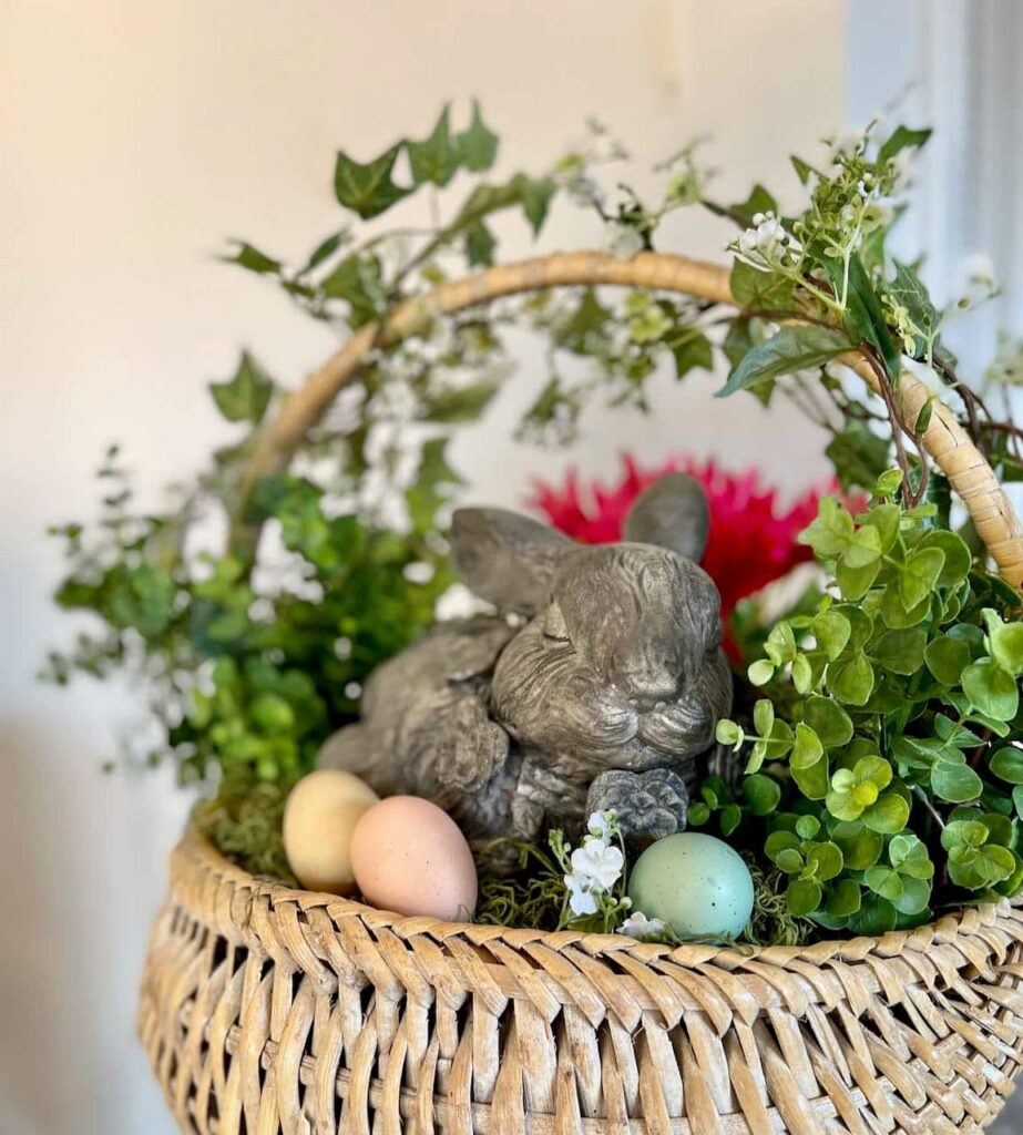 Quick & Easy Way To Make a Concrete Rabbit Statue From a Thrifted  Treasure - South House Designs