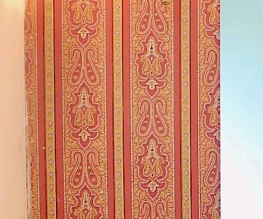 closeup of the original wallpaperwallpaper