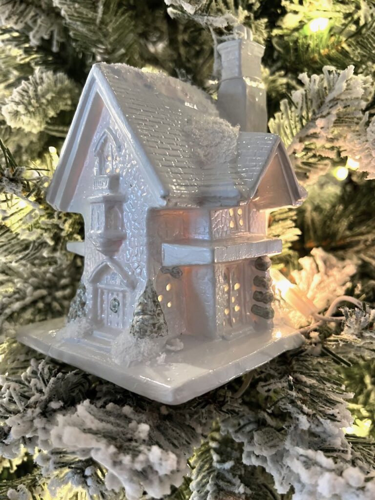 finished white house on a Christmas tree