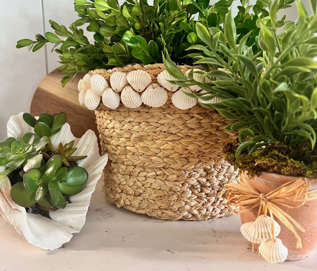 How To Add Sea Shells T0 Baskets for Easy Summer Decor - South House Designs